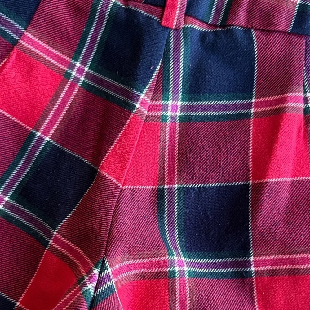 Mayoral Girls Plaid Shorts size 4